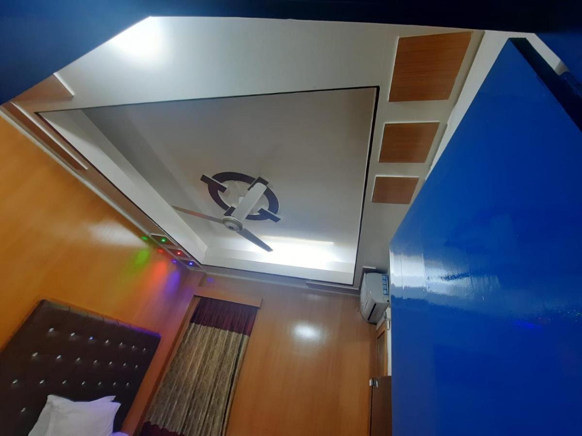 Hotel Blue Bird Daca Exterior foto