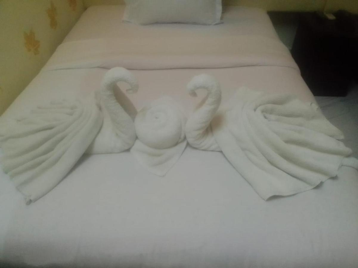 Hotel Blue Bird Daca Exterior foto