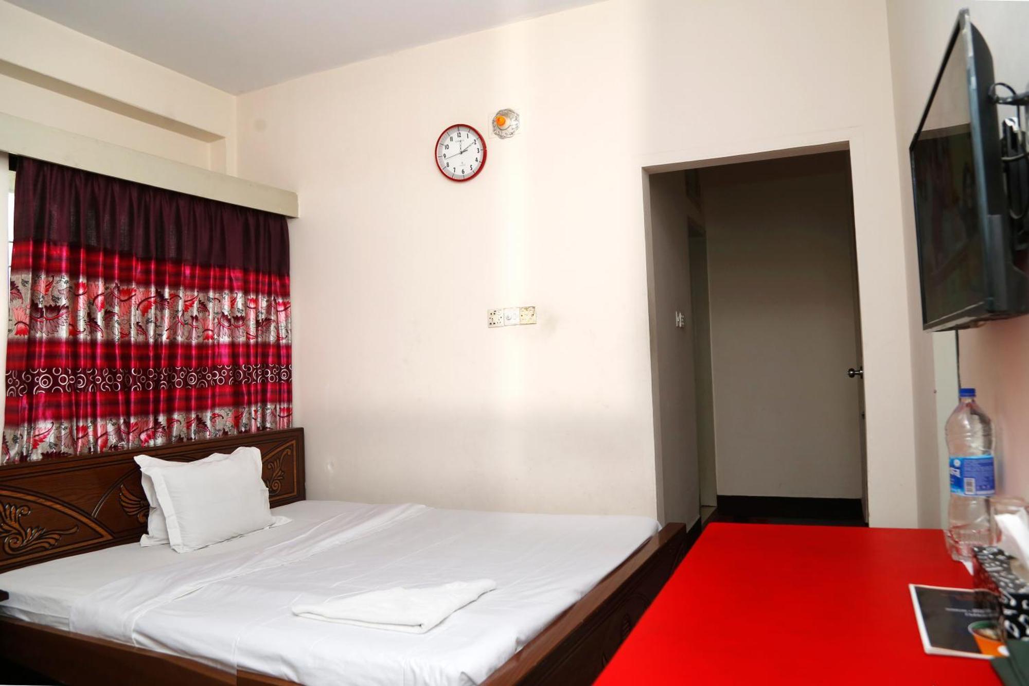 Hotel Blue Bird Daca Exterior foto