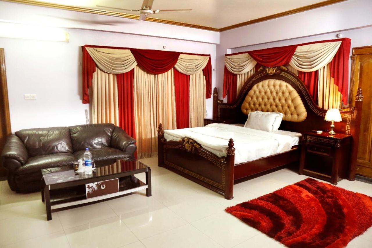 Hotel Blue Bird Daca Exterior foto